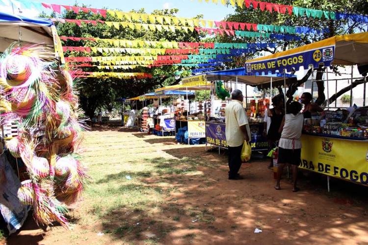 Feira de fogos de Juazeiro do Norte será drive-thru neste ano