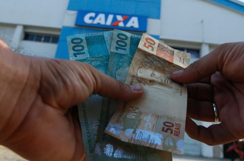  Governo avalia prorrogar auxílio emergencial até setembro