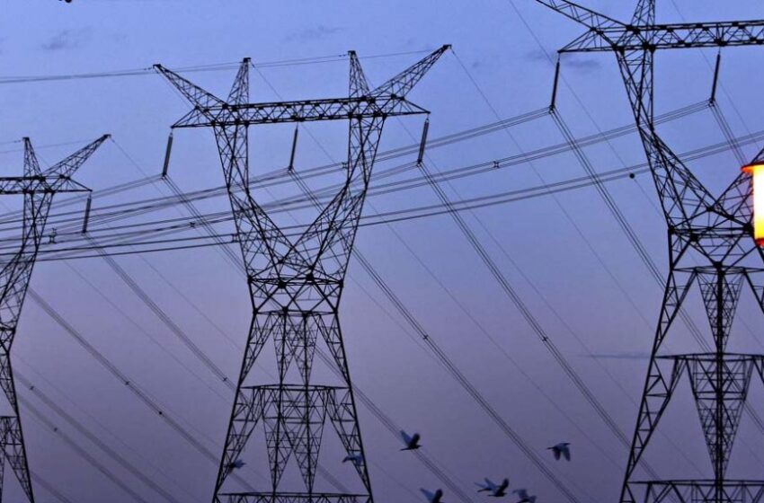 Conta de energia deve ficar mais cara até agosto