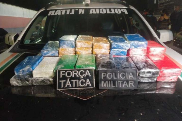 Homem é preso com quase 43 kg de cocaína em Caucaia