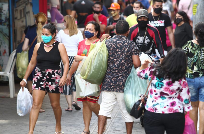 Novo decreto vale a partir de hoje, mas aglomerações preocupam
