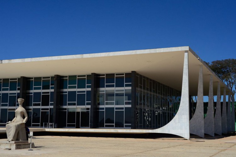 PF cumpre mandado de busca no Ceará em investigação sobre ataque hacker ao STF