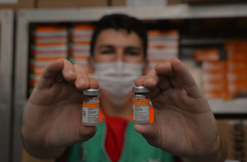  Ceará recebe mais 176 mil doses de vacinas contra a Covid nas primeiras remessas do mês de agosto