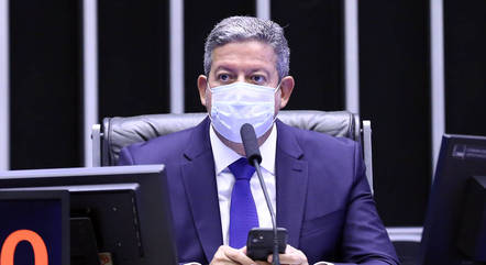 País precisa de mais trabalho e menos confusão, afirma Lira