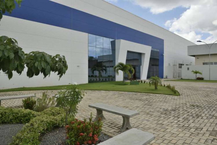 AeC oferta mais de 300 vagas de emprego presencial e home office no Ceará