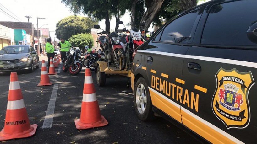  Blitze apreende 59 veículos irregulares em Juazeiro do Norte