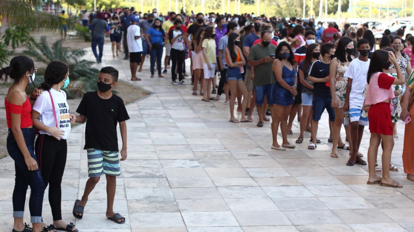 1,4 mil adolescentes cearenses receberam vacinas não aprovadas para a idade