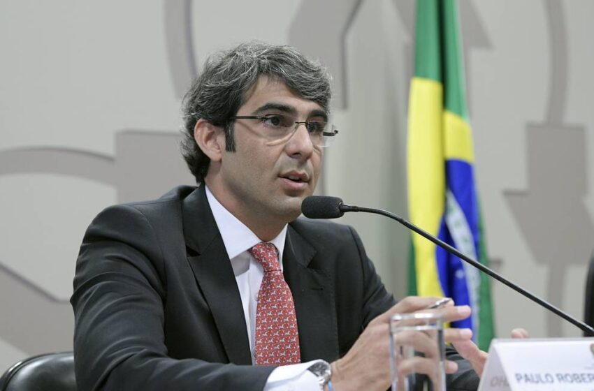 CPI aprova convocação de diretor da ANS