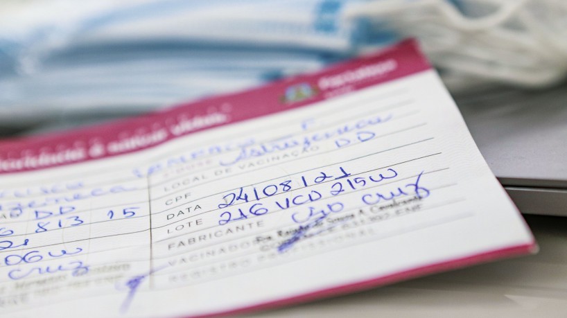  Comitê Científico proíbe grandes eventos de Réveillon no Ceará