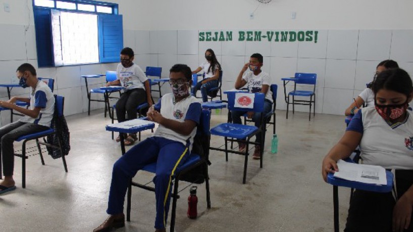  Com sistema de rodízio, Juazeiro do Norte inicia retomada das aulas presenciais