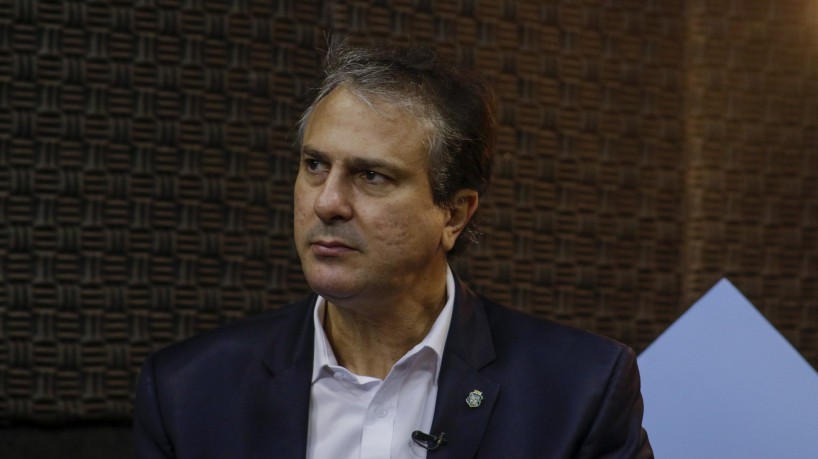  Camilo se posiciona contra grandes eventos de Réveillon e festas de Carnaval