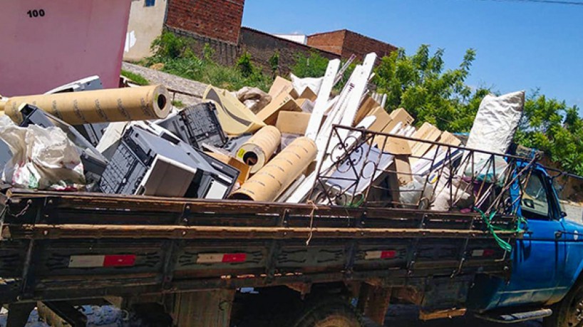  Mais 3 toneladas de lixo eletrônico são coletados em Várzea Alegre.