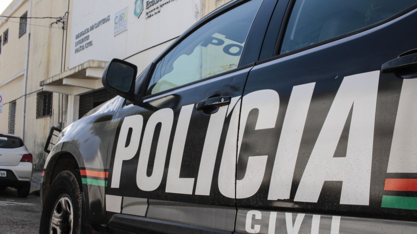  Criança de 5 anos é vítima de racismo; idosa é indiciada pelo crime