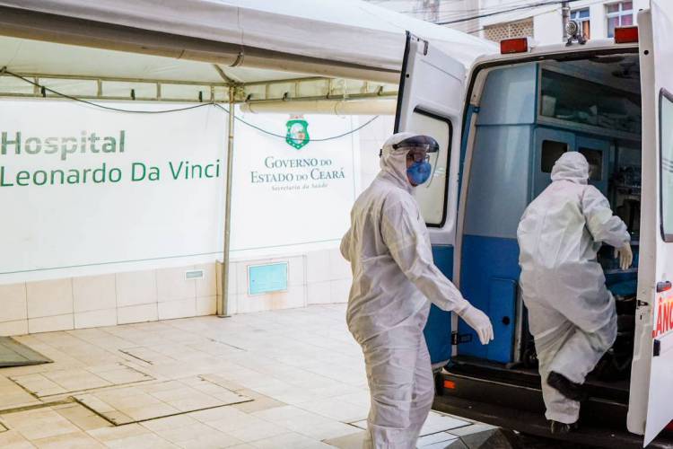  Síndromes gripais afastam até 15% dos profissionais da Saúde no Ceará, anuncia Sesa