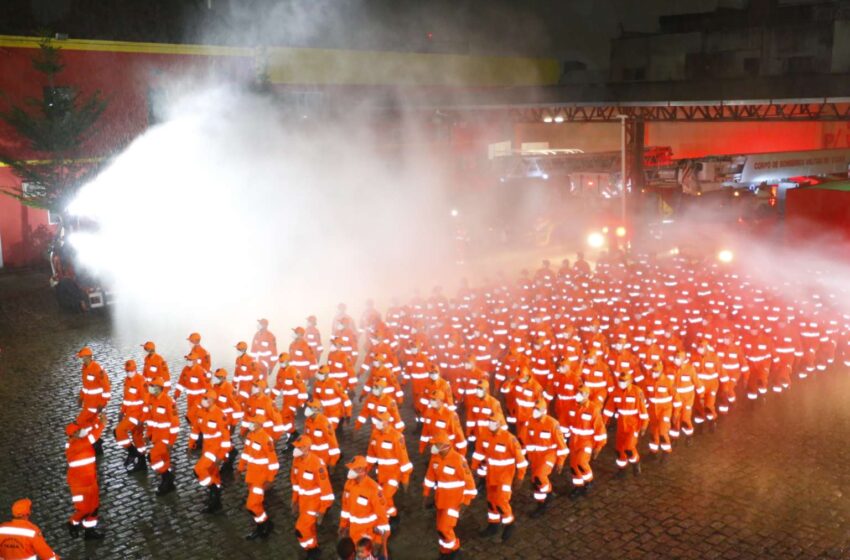  Com a posse de 153 novos militares, Corpo de Bombeiros chega ao maior efetivo da sua história