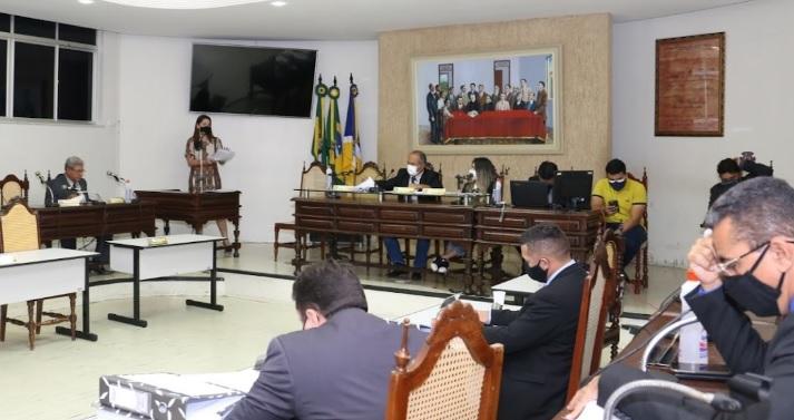  Câmara empregou suspeito de quatro crimes em três cidades