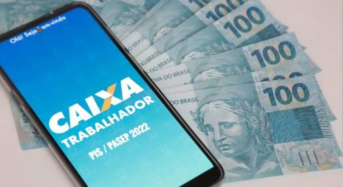  Mais 1,9 milhão de trabalhadores têm abono salarial liberado hoje