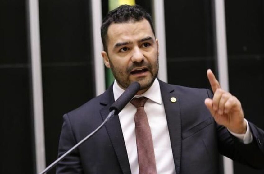  Arthur do Val retira pré-candidatura ao governo de SP após áudios machistas