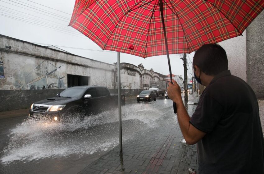  Chuvas fortes e ventanias de até 100 km/h podem atingir 53 cidades do Ceará