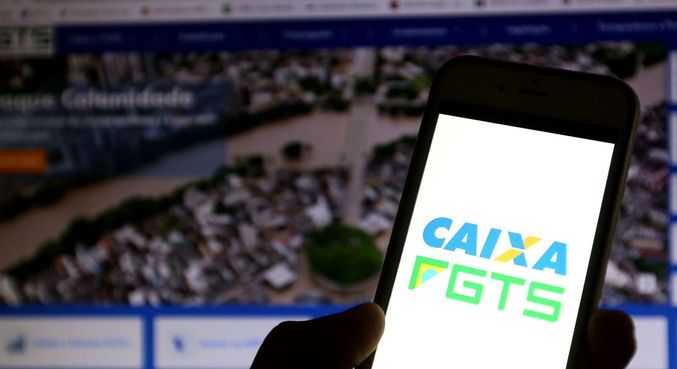  Saque do FGTS e 13º salário do INSS devem injetar R$ 79 bi na economia