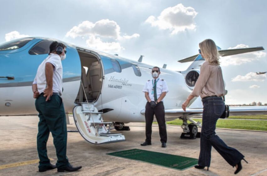  Milionários fazem fila para comprar jatinhos no Brasil