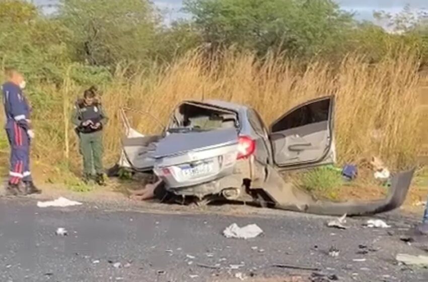  Acidente na CE-187 causa a morte de cinco jovens que retornavam de uma festa em Tamboril
