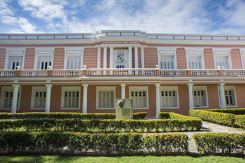 Sindicato dos Professores da UFC anuncia paralisação na próxima semana.