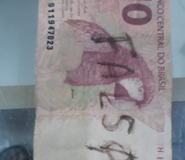  Comerciantes alertam população sobre notas falsas circulando no interior.