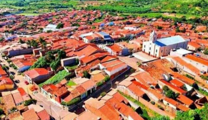  Porteiras: Polícia Militar efetua prisão por embriaguez ao volante.