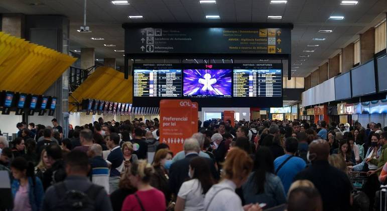  Incidente em Congonhas com jatinho gera reflexos em voos de Brasília, Rio de Janeiro e São Paulo.