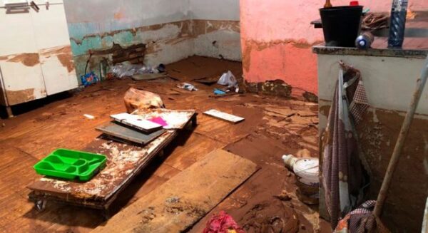  Fortes chuvas causam estragos no Cariri.