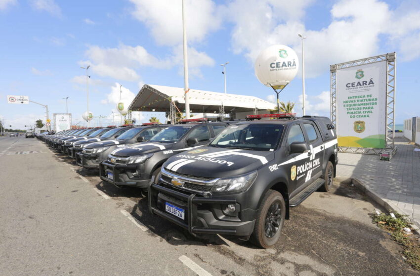  Governo do Ceará entrega 33 novas viaturas e equipamentos à Polícia Civil para reforçar ações no interior do Ceará.
