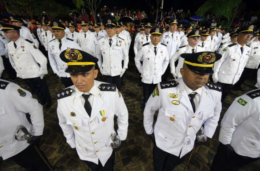  Governo do Ceará finaliza solenidades de promoção de militares em 2022 na cidade de Sobral.