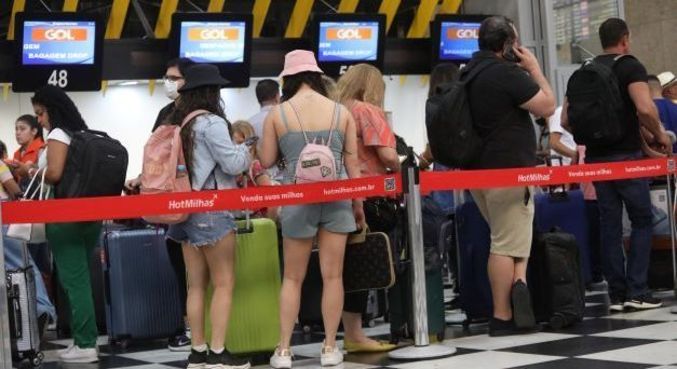  TST determina que greve só pode atingir 10% dos funcionários das empresas aéreas.