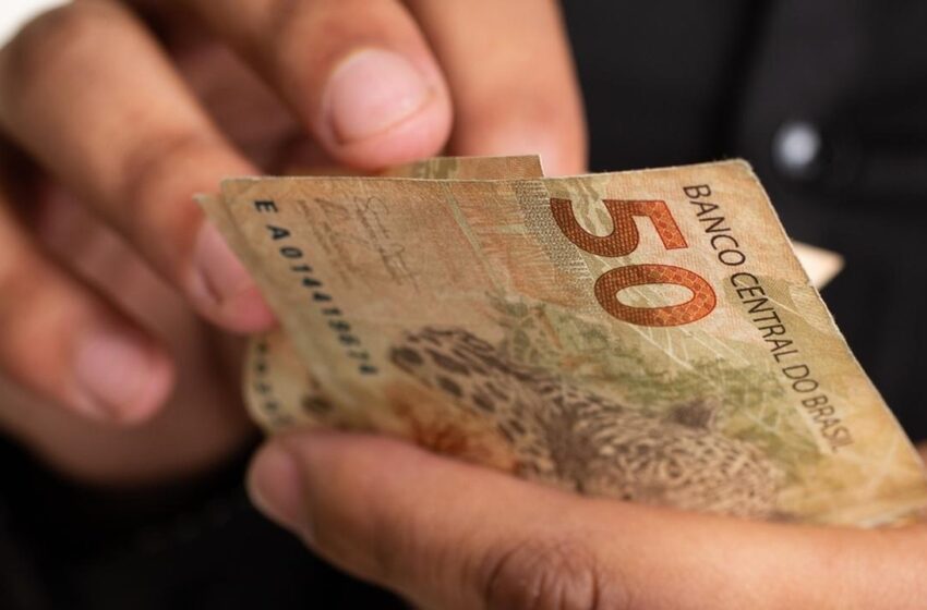  Qual o horário de funcionamento dos bancos nesta sexta (30) e no fim de ano?