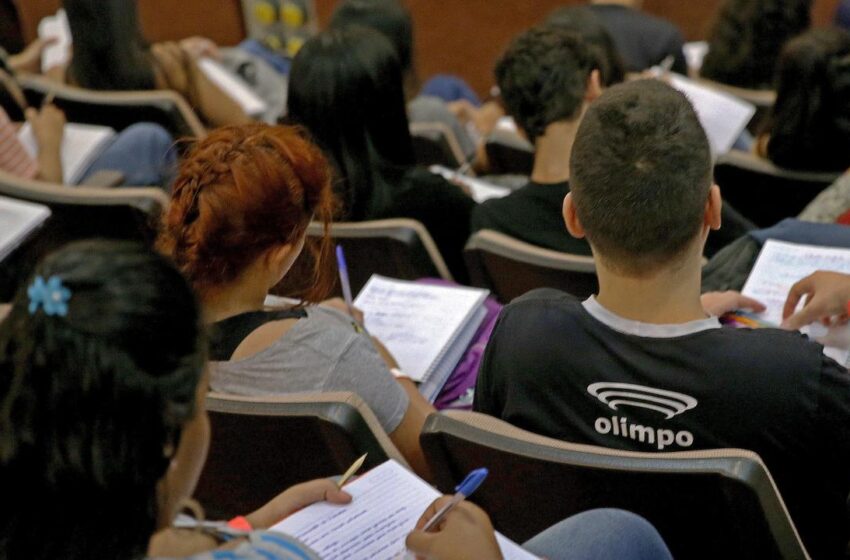  Veja concursos e seleções com vagas abertas no Ceará nesta segunda-feira (27).