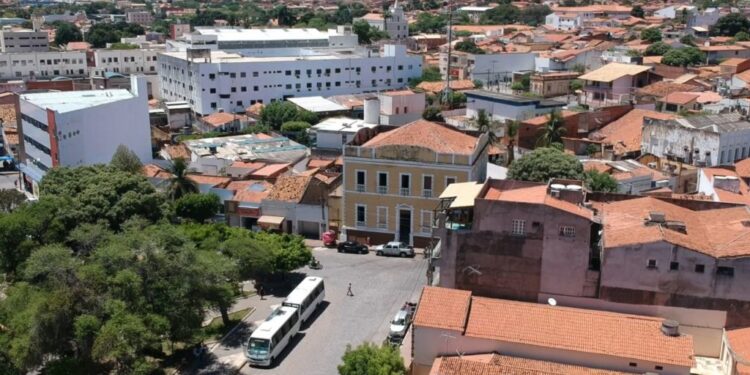  Barbalha apresenta crescimento de 14,5% na geração de empregos em 2022, de acordo com dados do Caged.