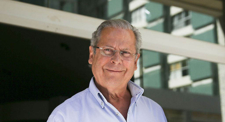  STJ reduz pena de José Dirceu para quatro anos em regime semiaberto.