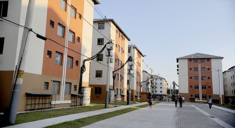  Governo regulamenta ampliação do Minha Casa, Minha Vida.