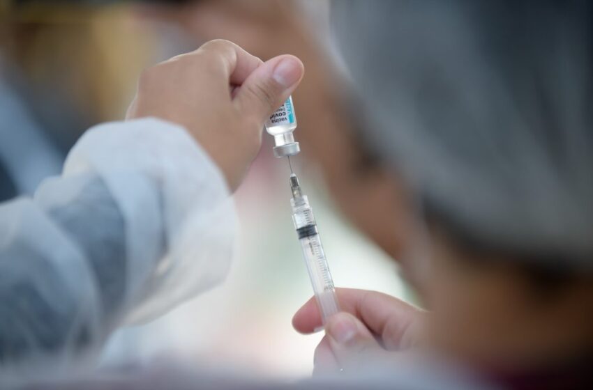  Vacinação será realizada em todos os municípios cearenses neste sábado (15).