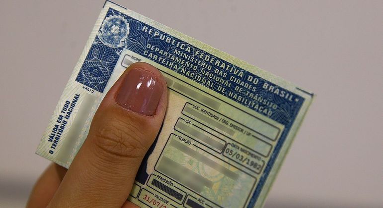  TST estabelece regras para bloqueio de CNH e cartões de crédito de devedor.