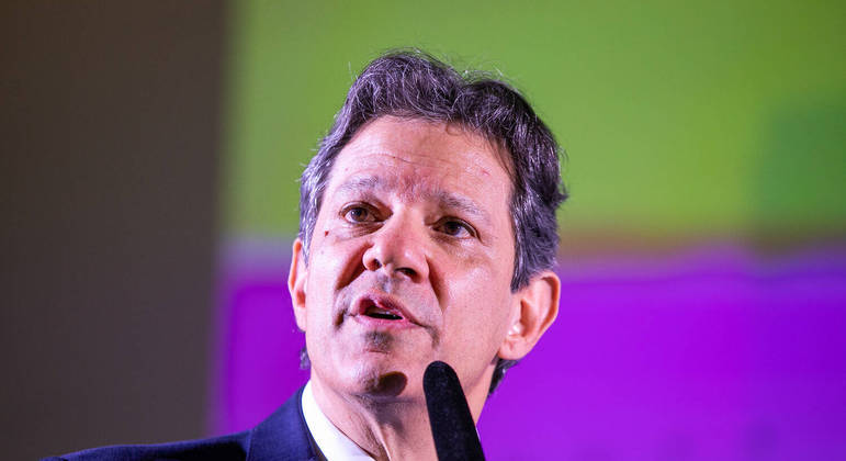  Haddad se reúne com empresa chinesa e afirma que ela vai nacionalizar 85% das vendas.