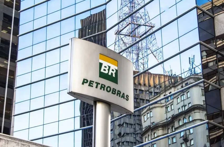  Petrobras anuncia nova redução no preço do gás natural a partir de maio.