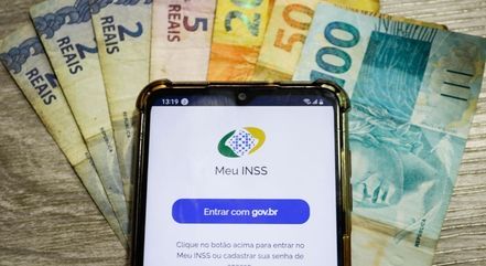  INSS começa a pagar segunda parcela do 13º para quem recebe acima do piso.