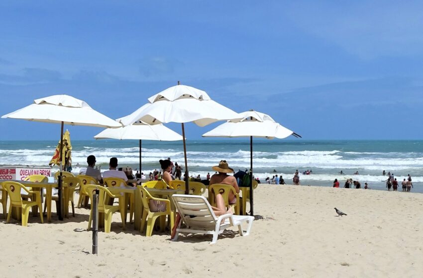  Mais de 300 pessoas foram salvas de afogamentos no CE em 2023.