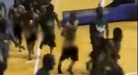  Universidade expulsa alunos de medicina que realizaram masturbação coletiva em torneio.