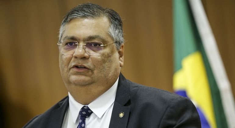  PT já mira Ministério da Justiça, com provável ida de Dino para o STF.