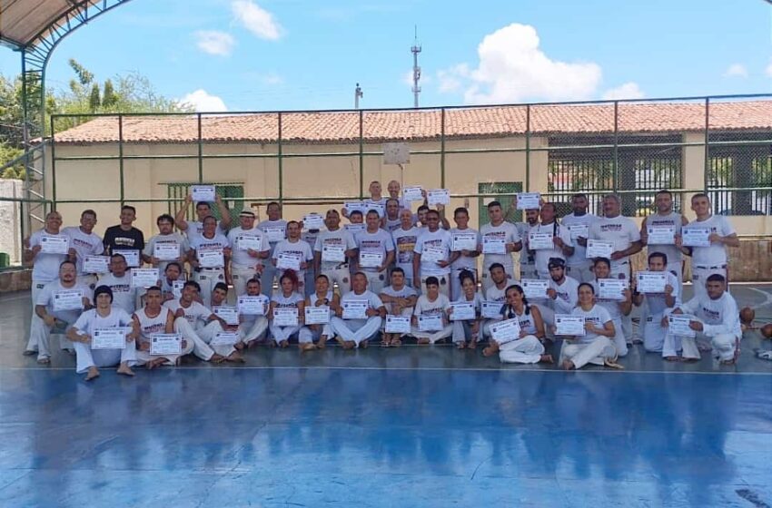  Atletas de Capoeira de Brejo Santo participam de capacitação na Capital.