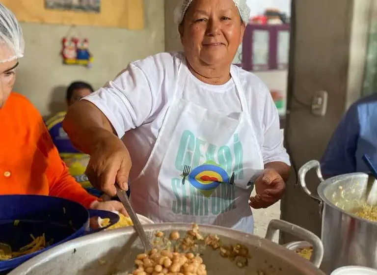  Ceará Sem Fome: com mais de 500 unidades, cozinhas ultrapassam 50 mil refeições.