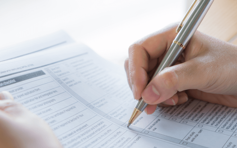  Novo concurso público no Ceará oferece 1900 vagas com salários até R$ 14,7 mil.